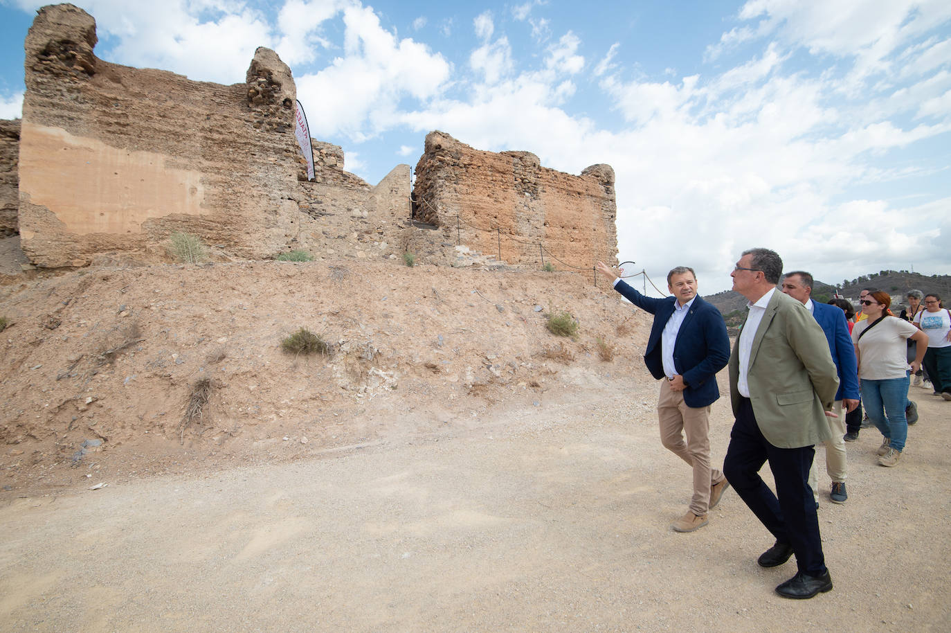 La restauración del recinto inferior del Castillejo de Monteagudo en Murcia, en imágenes