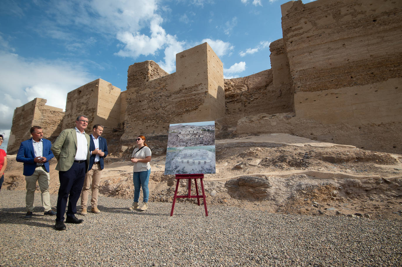 La restauración del recinto inferior del Castillejo de Monteagudo en Murcia, en imágenes