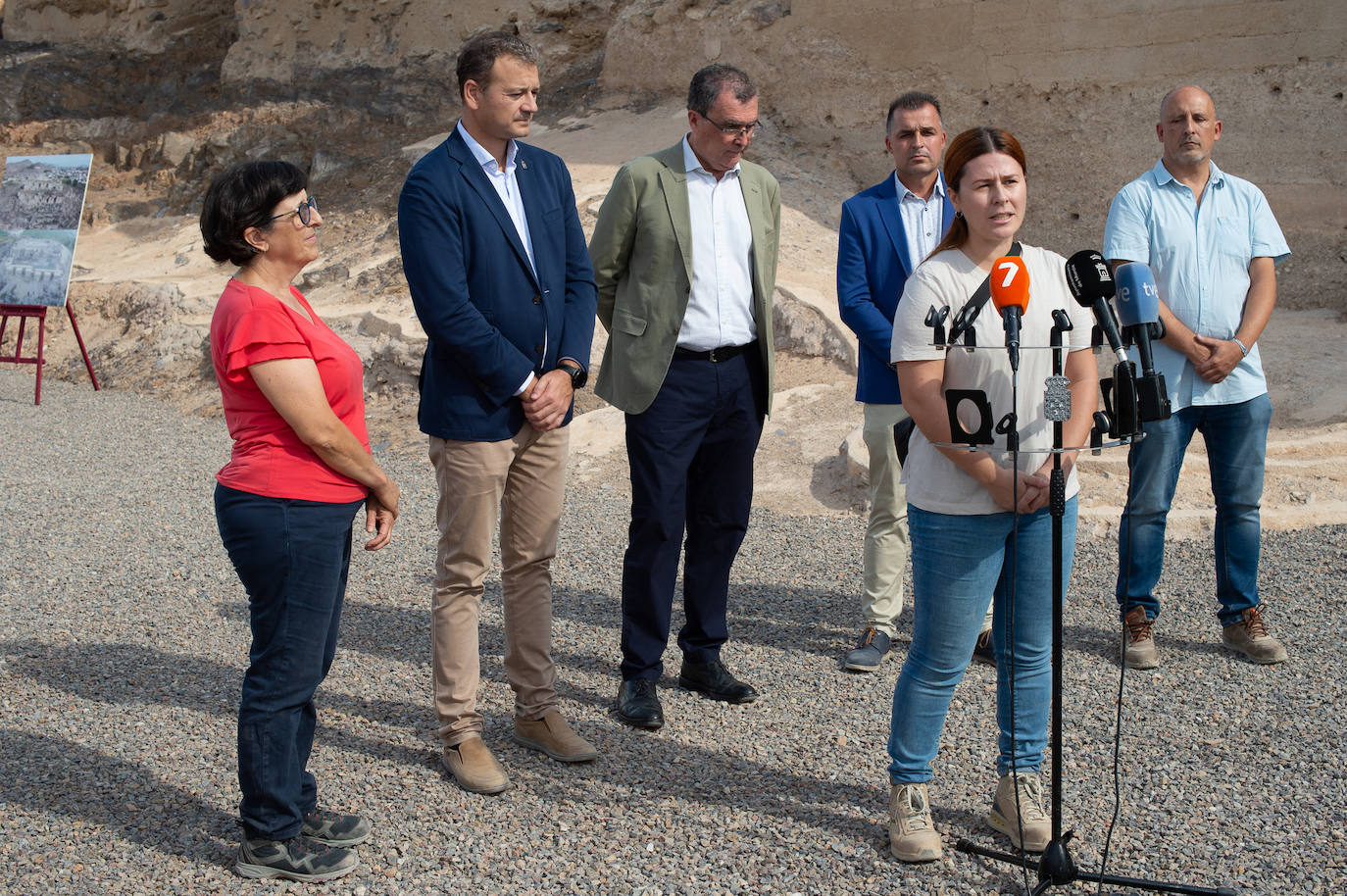 La restauración del recinto inferior del Castillejo de Monteagudo en Murcia, en imágenes