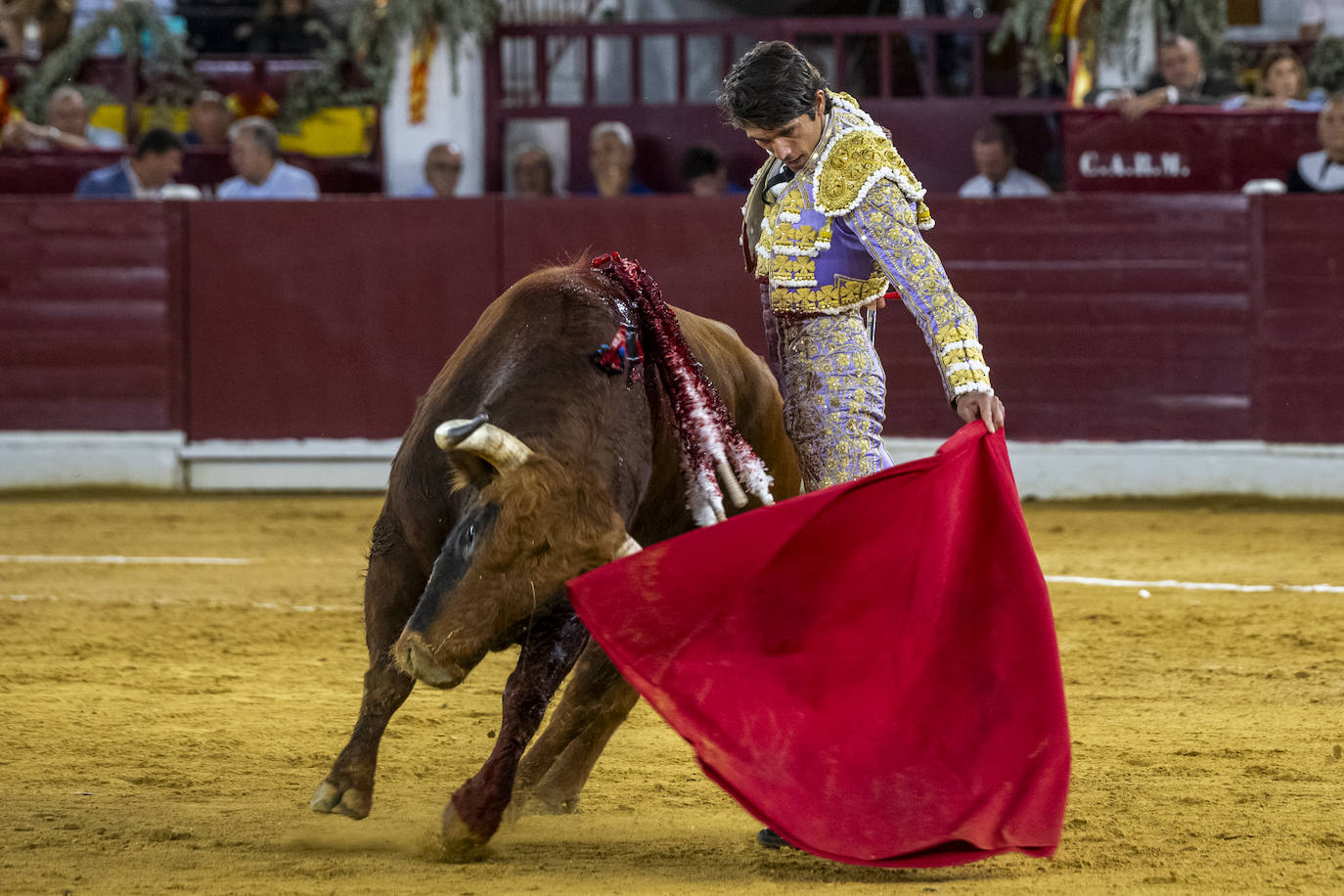 La cuarta corrida de toros de la Feria de Murcia, en imágenes