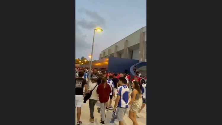 Tensión entre los fieles del Hércules y Real Murcia antes del derbi
