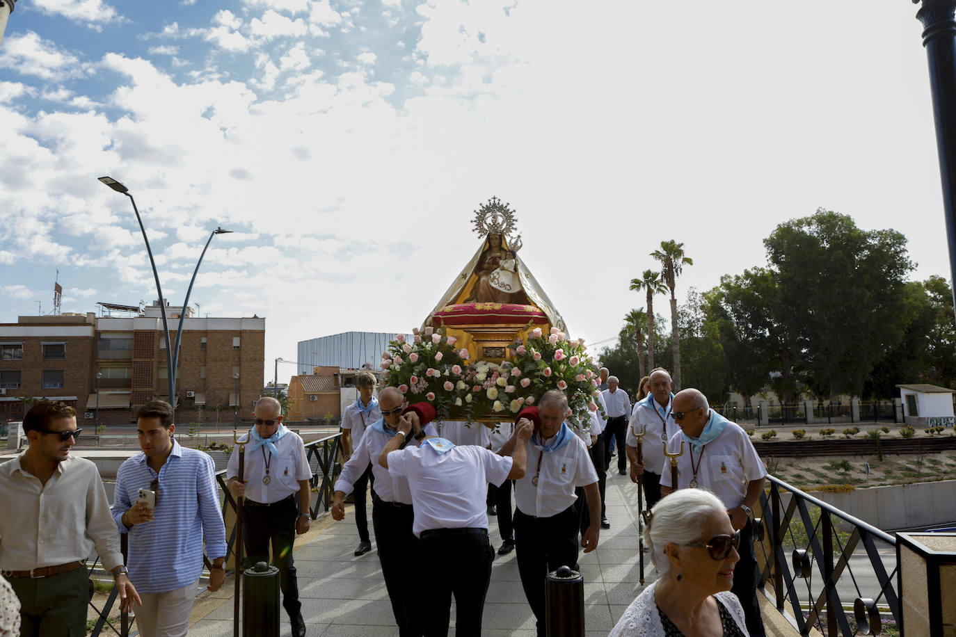 Las imágenes del traslado de la Virgen de las Huertas a San José