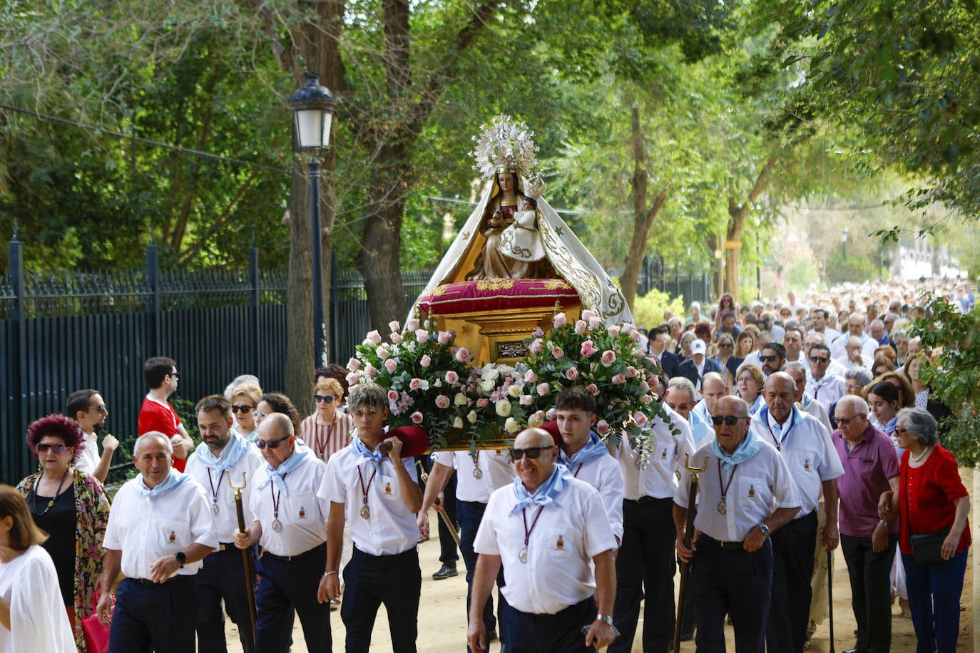 Las imágenes del traslado de la Virgen de las Huertas a San José