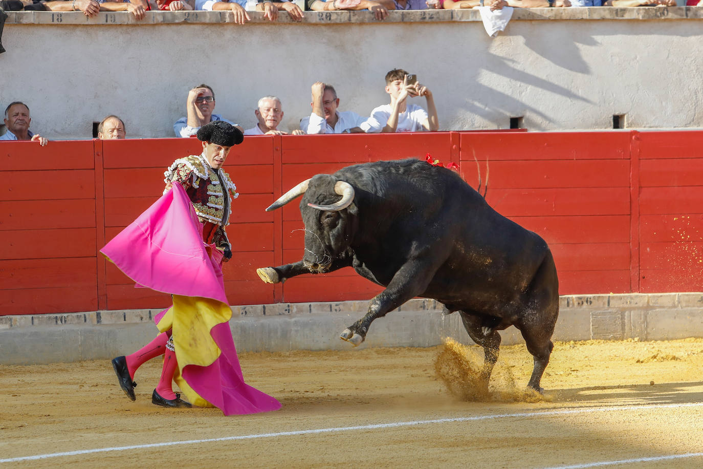 Las imágenes de la corrida de toros en Lorca