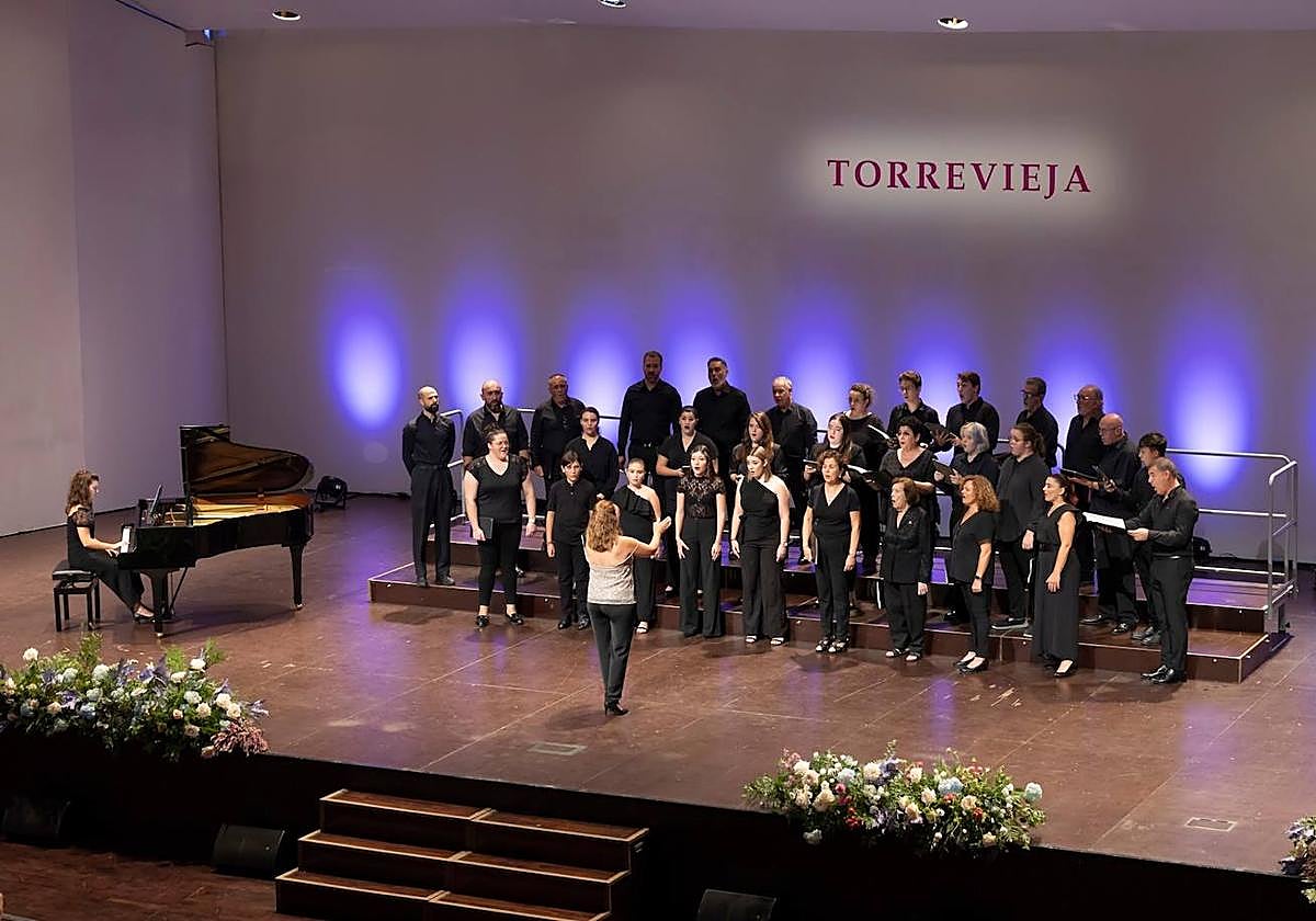 El encuentro de coros de Torrevieja unirá música sacra y folclore durante el fin de semana