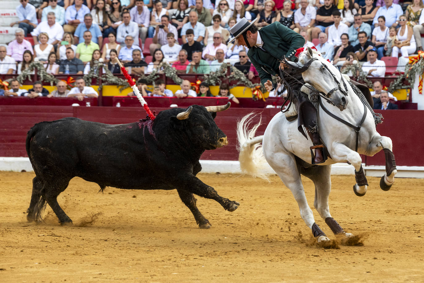 Las imágenes de la corrida de rejones en Murcia