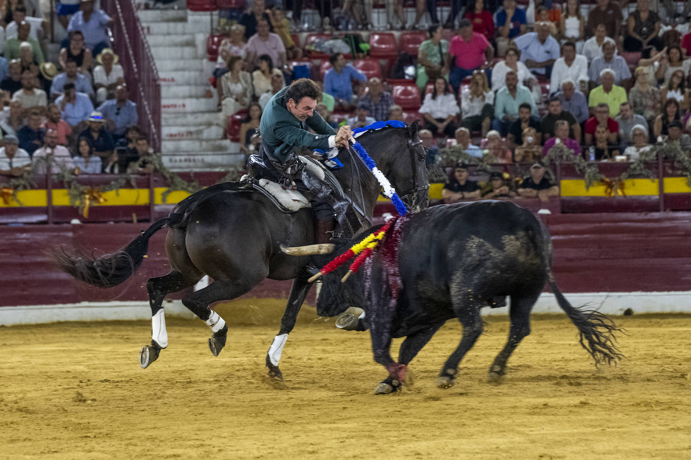 Las imágenes de la corrida de rejones en Murcia