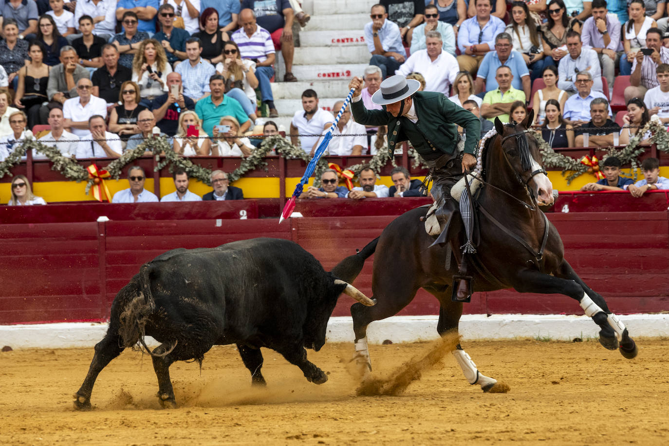 Las imágenes de la corrida de rejones en Murcia