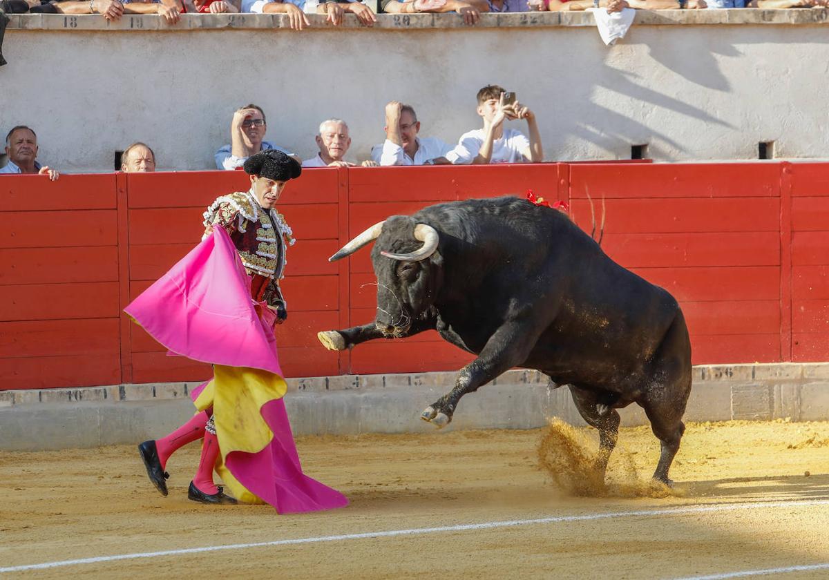 Las imágenes de la corrida de toros en Lorca