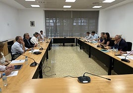 La Consejería continuó ayer con Asaja el ciclo de reuniones con las organizaciones agrarias.