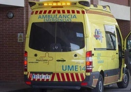 Imagen de archivo de una ambulancia.