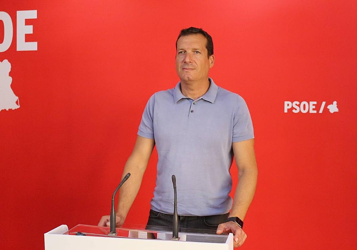 El diputado socialista Manuel Sevilla.