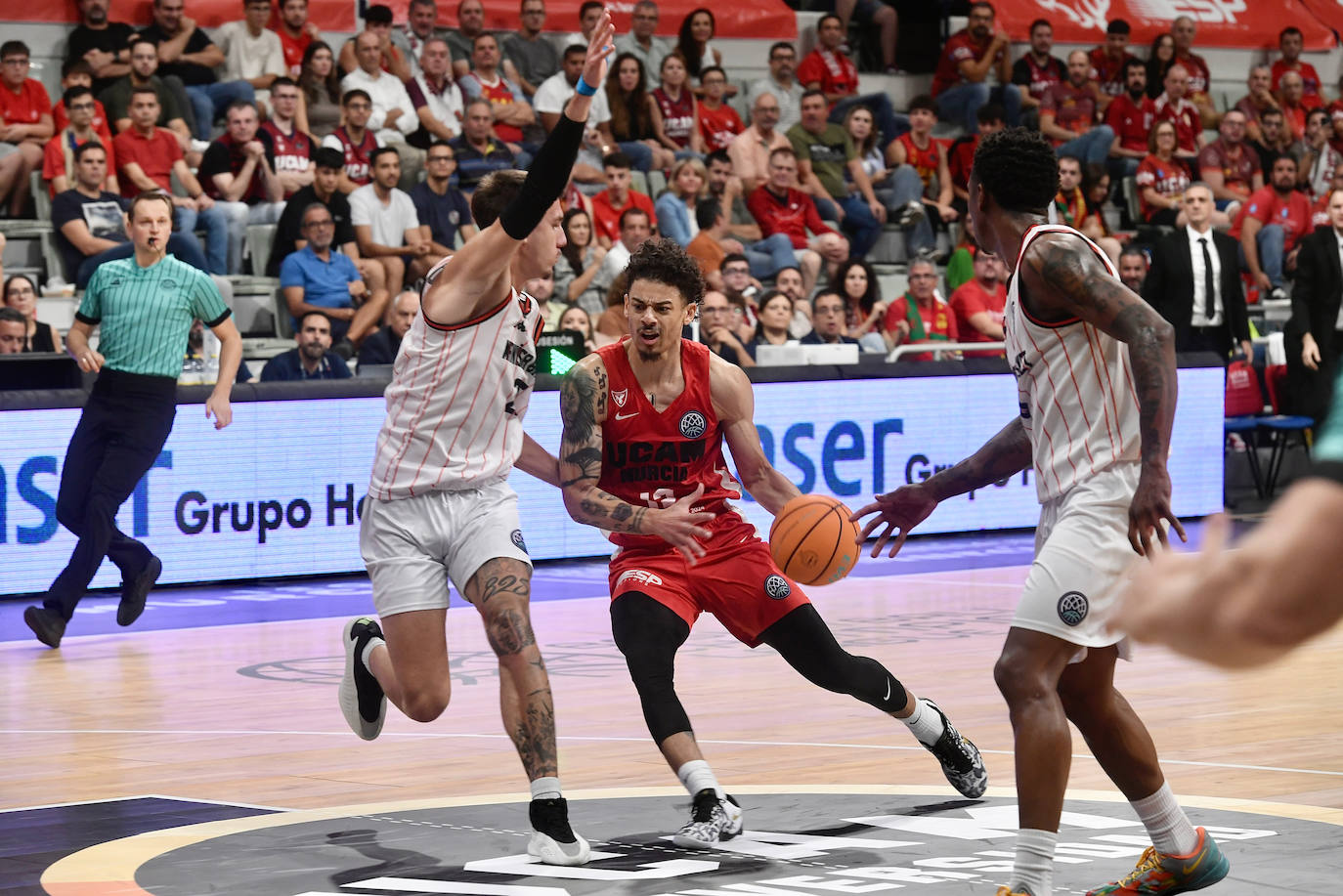Las imágenes del UCAM Murcia-Manisa Basket (97-103)