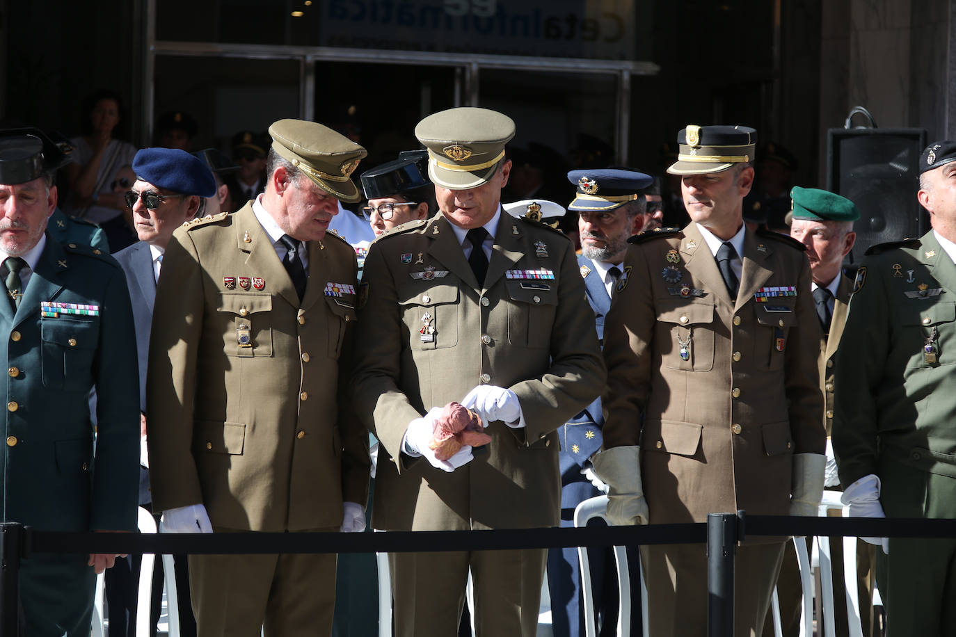 Acto del patrón de la Policía Nacional en Cartagena, en imágenes