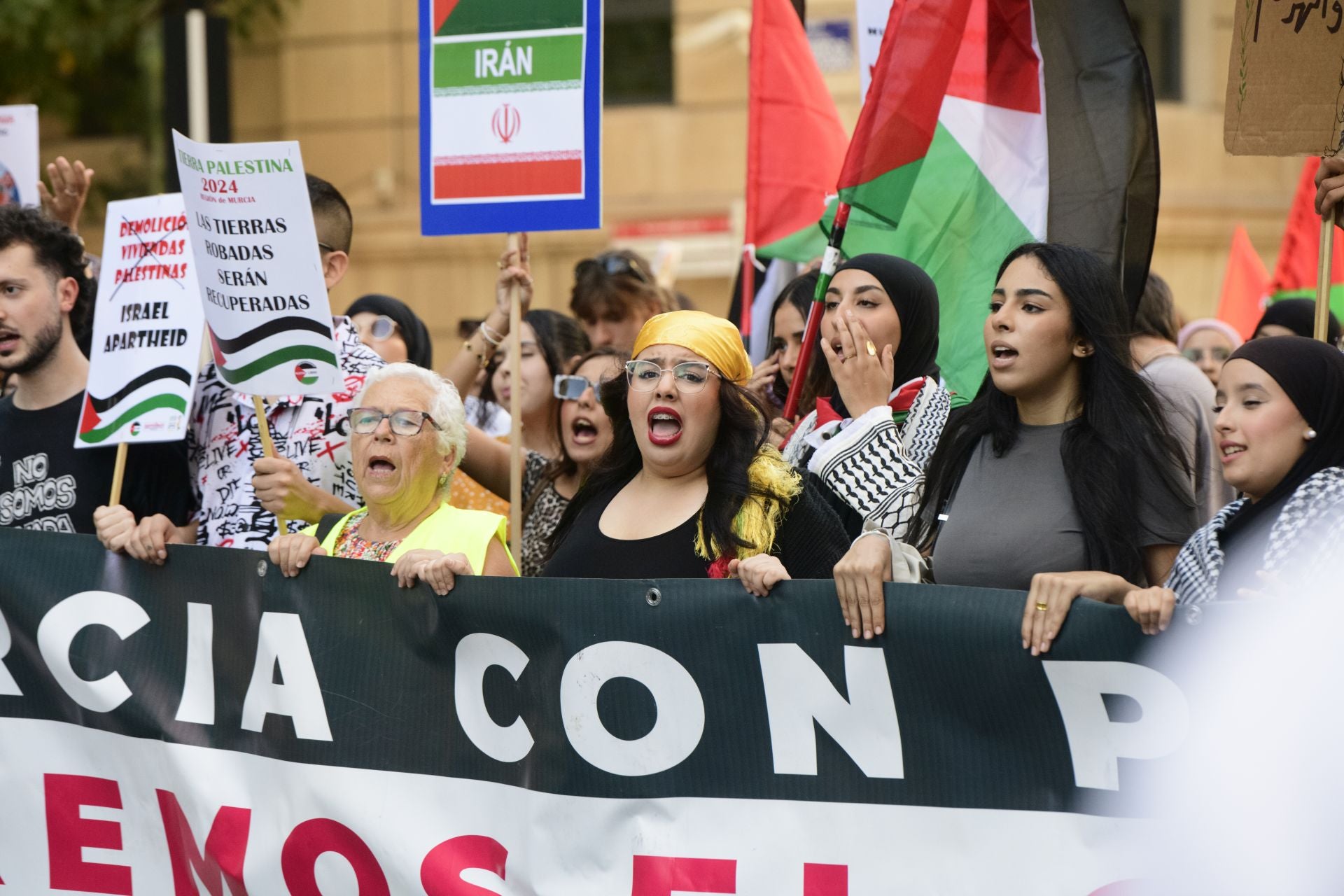 La marcha de apoyo al pueblo palestino en Murcia, en imágenes
