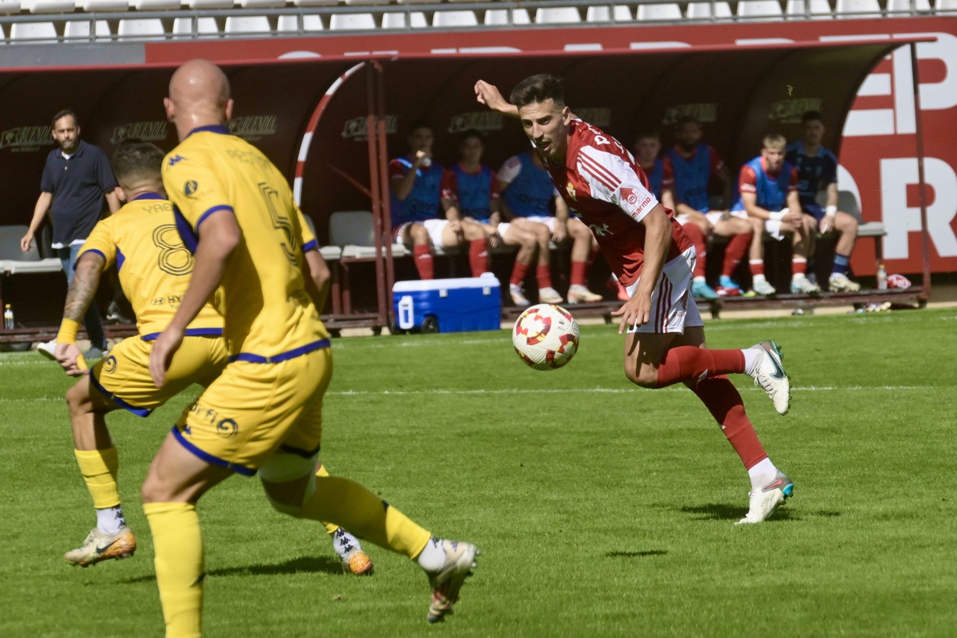 Las imágenes del partido entre el Real Murcia y el Alcorcón