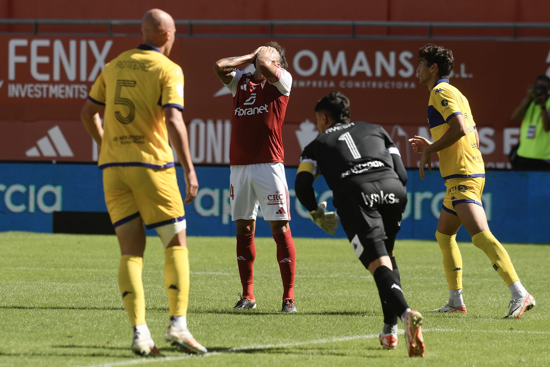 Las imágenes del partido entre el Real Murcia y el Alcorcón