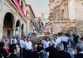 Procesión de la Aurora por el casco antiguo de Lorca