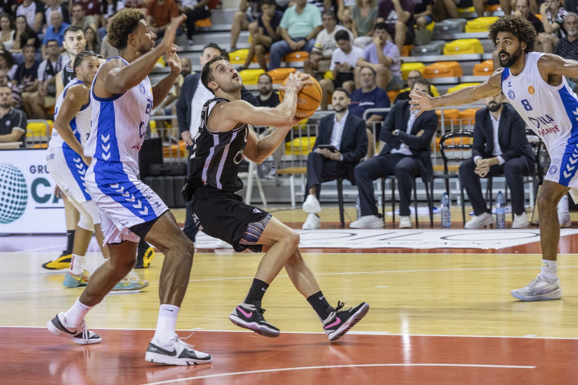 Las imágenes del Cebé Cartagena-Alicante (72-69)