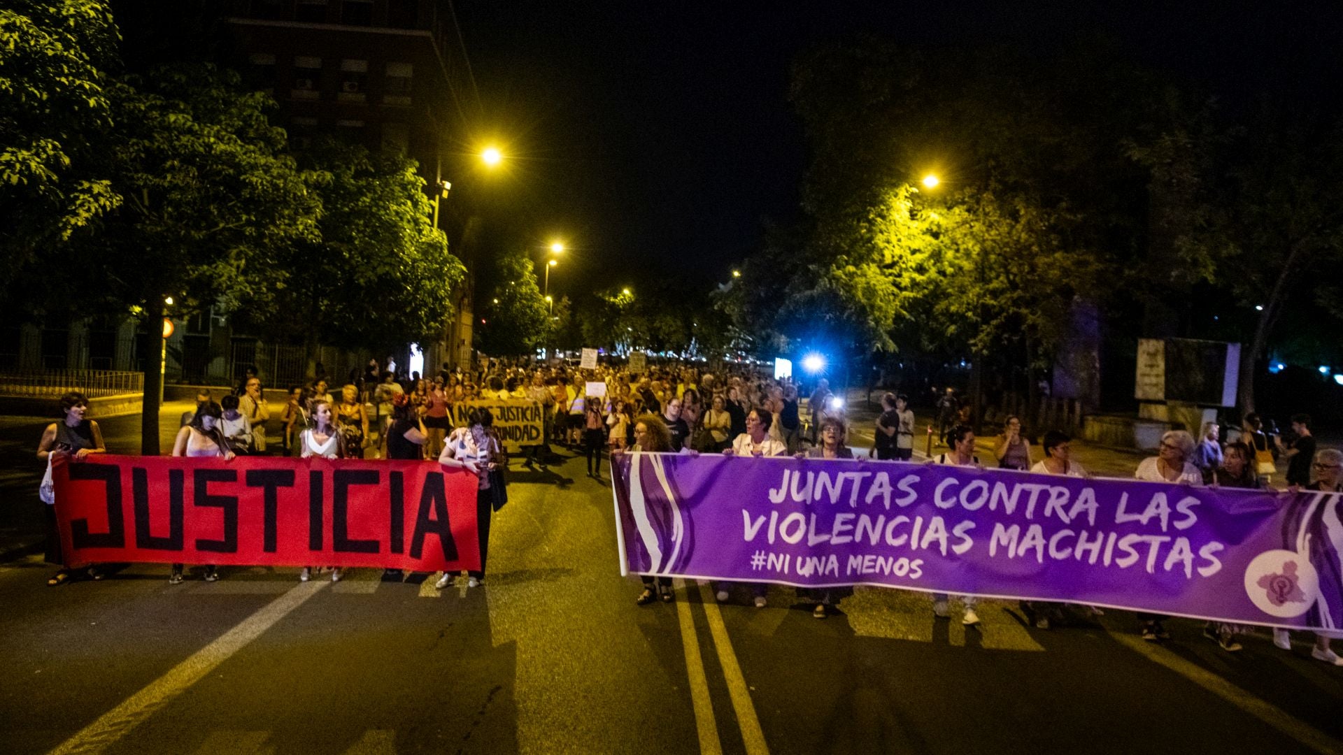 Las imágenes de la protesta ante el Palacio de Justicia de Murcia