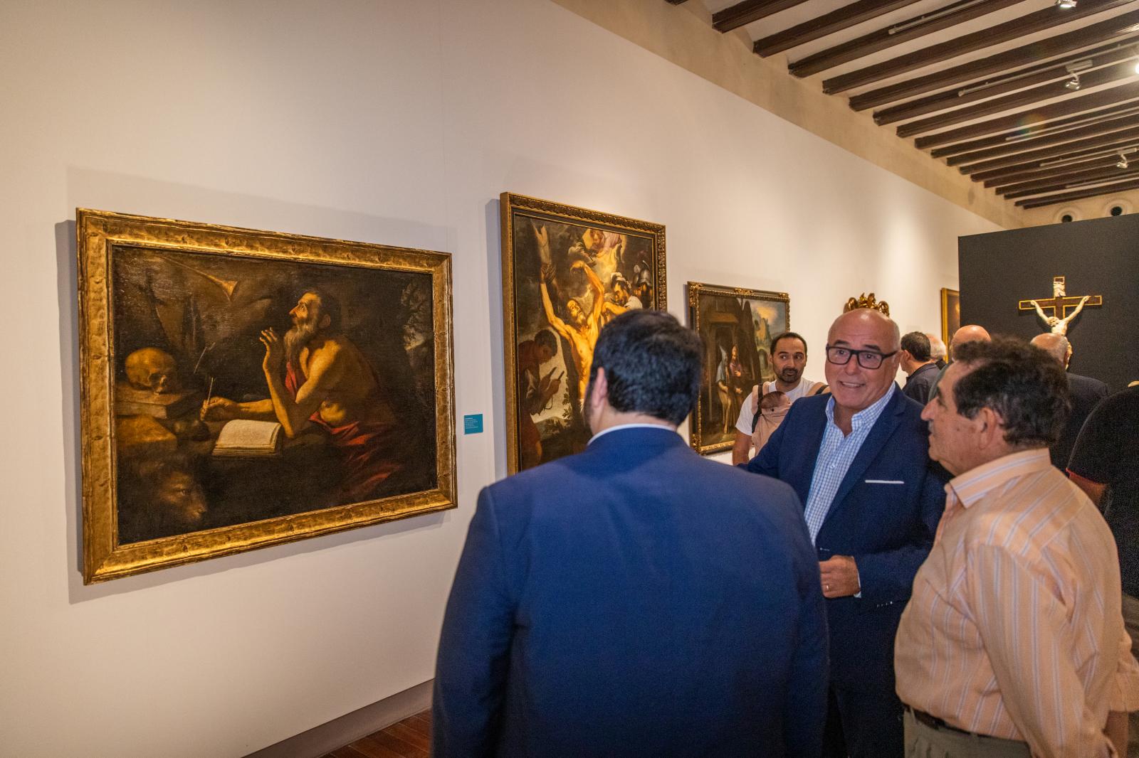 La exposición de la Fundación Pedrera en el Museo de Arte Sacro de Orihuela