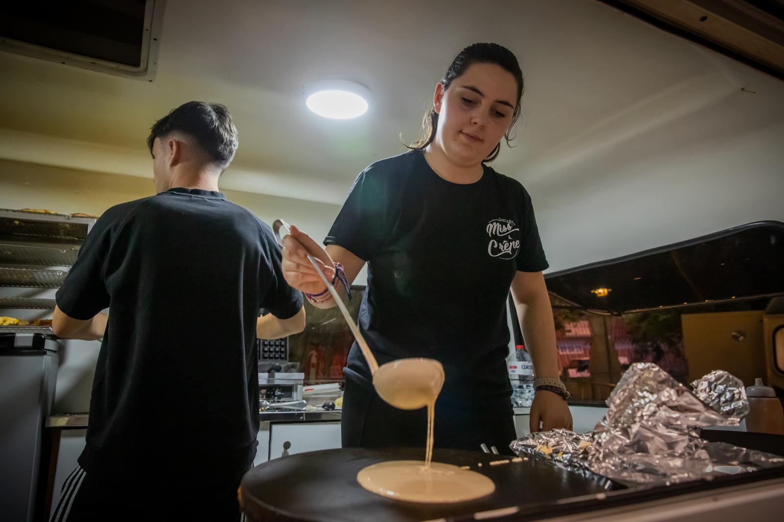 La inauguración del Street Food Market de Torrevieja, en imágenes