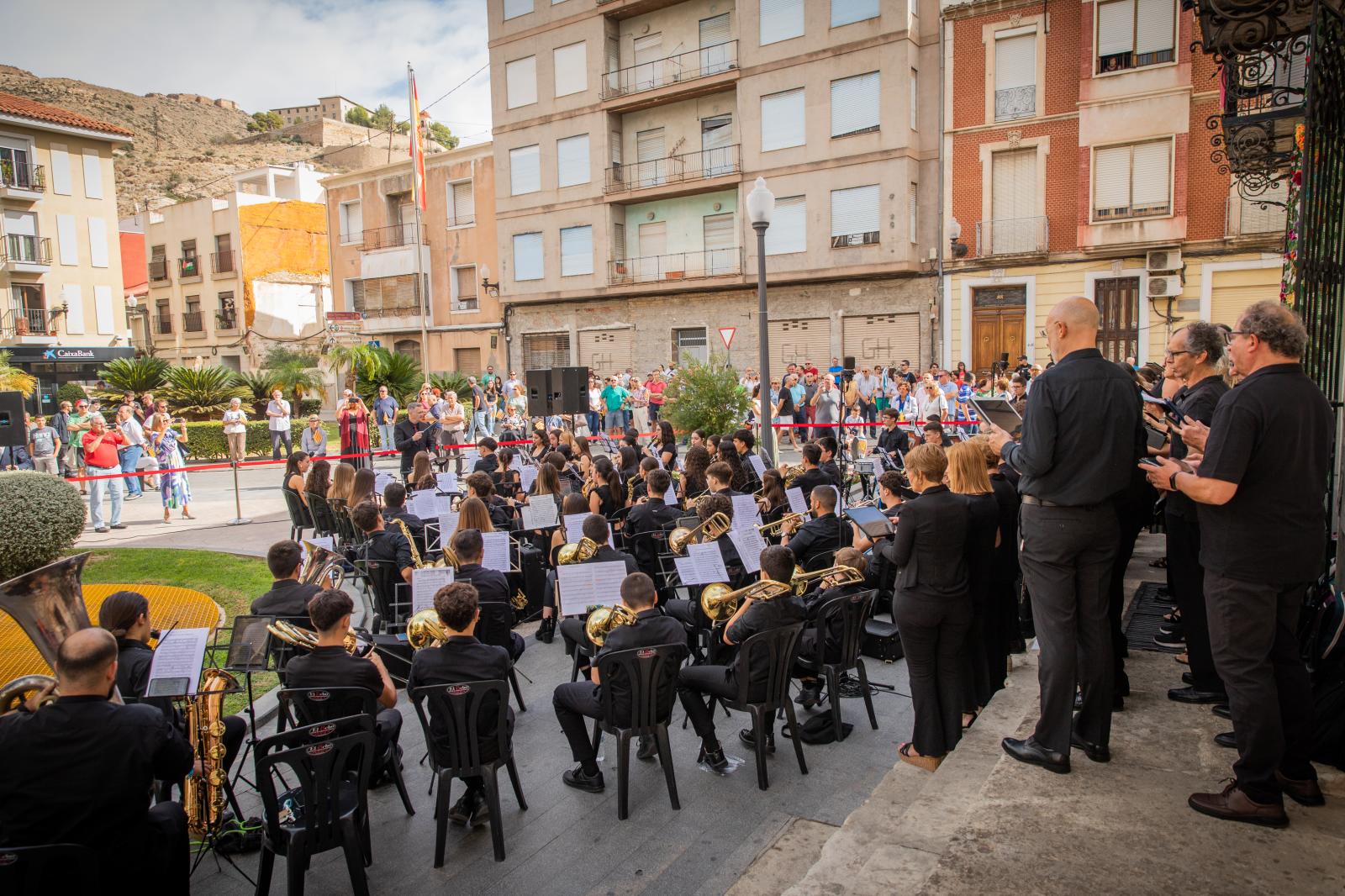 Las imágenes de la celebración del día de la Comunidad Valenciana en Orihuela