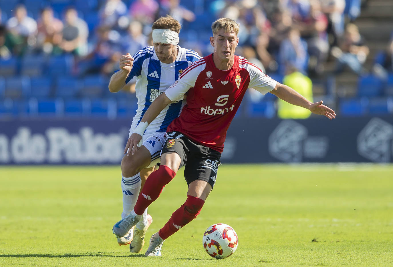 La victoria del Real Murcia frente al Recreativo de Huelva, en imágenes