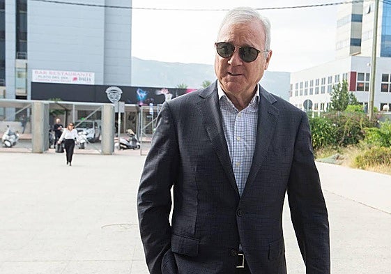 El expresidente Ramón Luis Valcárcel, a su llegada en abril a la Ciudad de la Justicia.