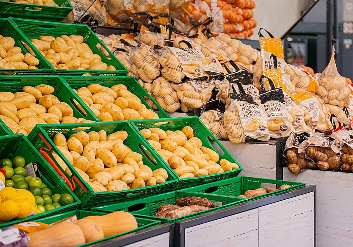 Patatas en un supermercado de la compañía.