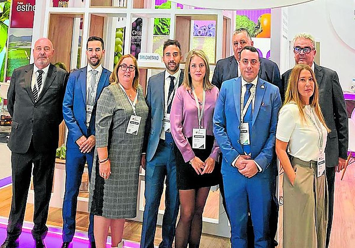 Responsables de Hortiberia en Fruit Attraction 2024.