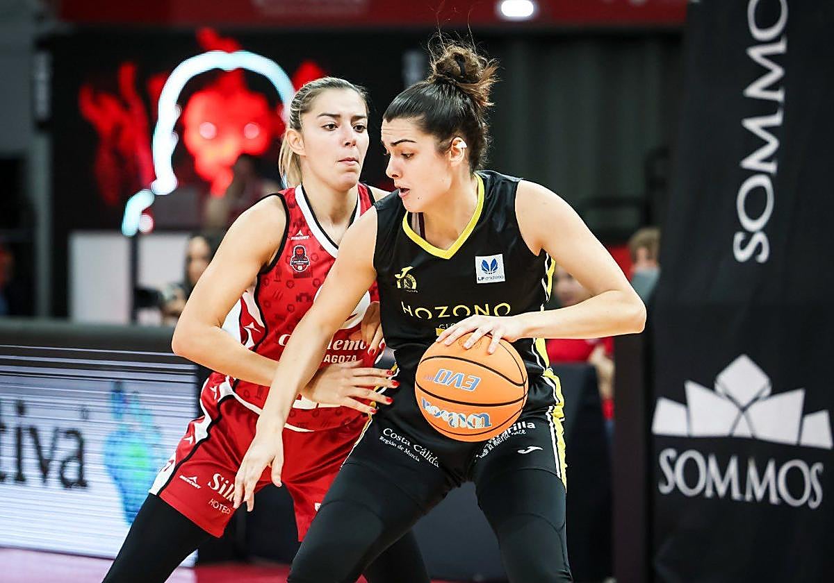 Paula Ginzo, en el partido contra Casademont Zaragoza.