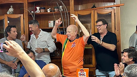 Tributo a un defensor del fútbol base