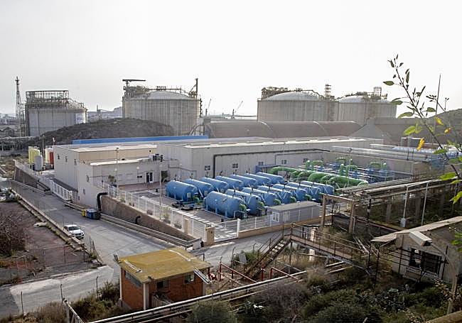 Instalaciones de la desaladora de Escombreras, en una foto de archivo.