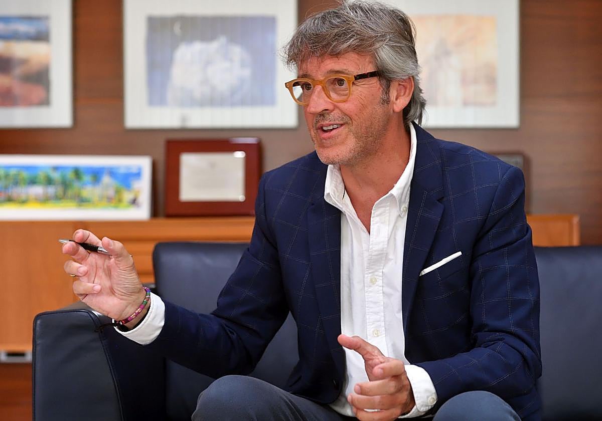 Luis Alberto Marín.