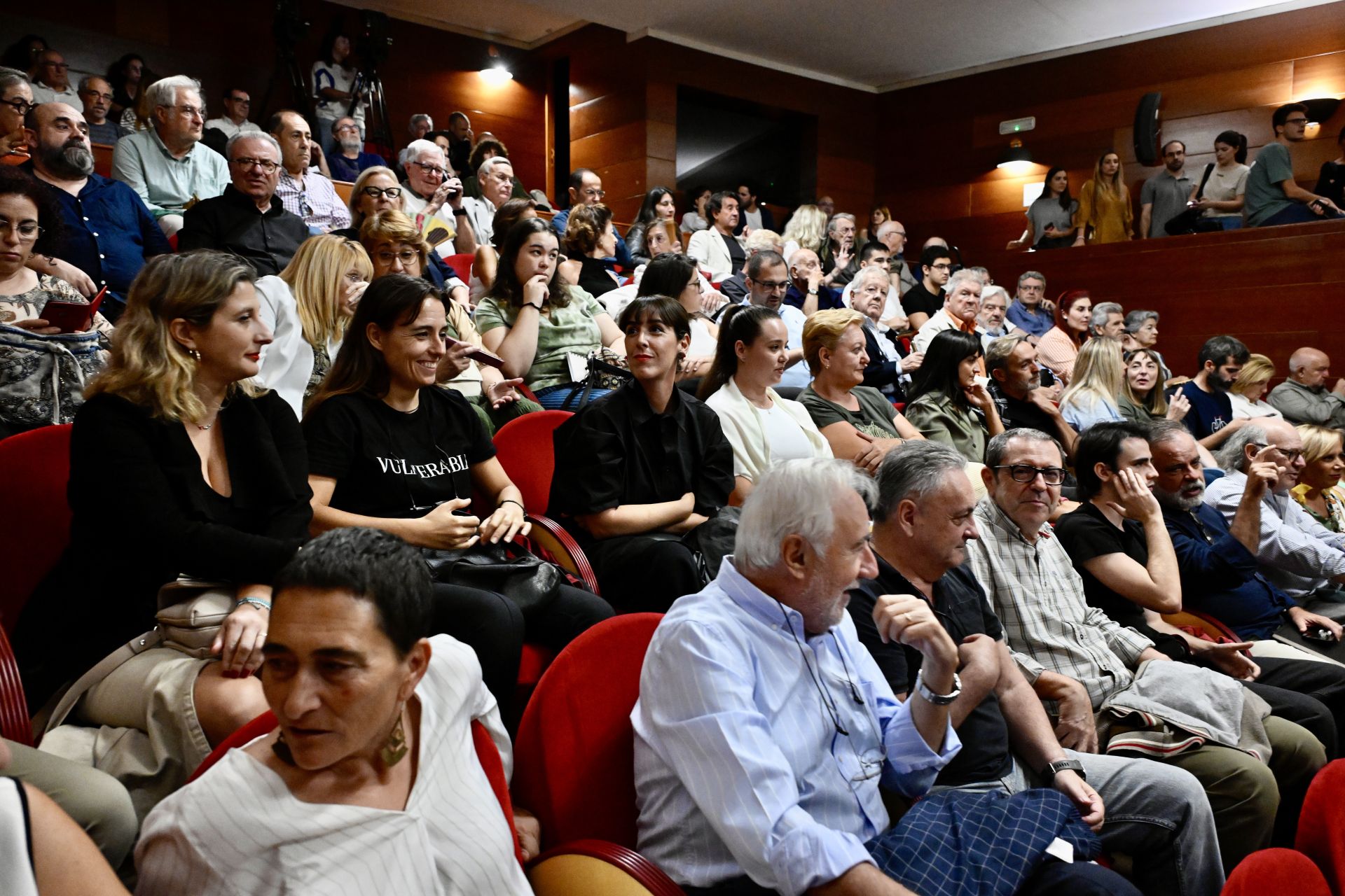 Mesa redonda &#039;Celebrando el Moneo&#039; en Murcia por su 25 aniversario, en imágenes