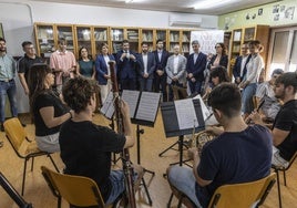 Presentación del certamen 'Entre Cuerdas y Metales', ayer, en el Conservatorio de Cartagena.