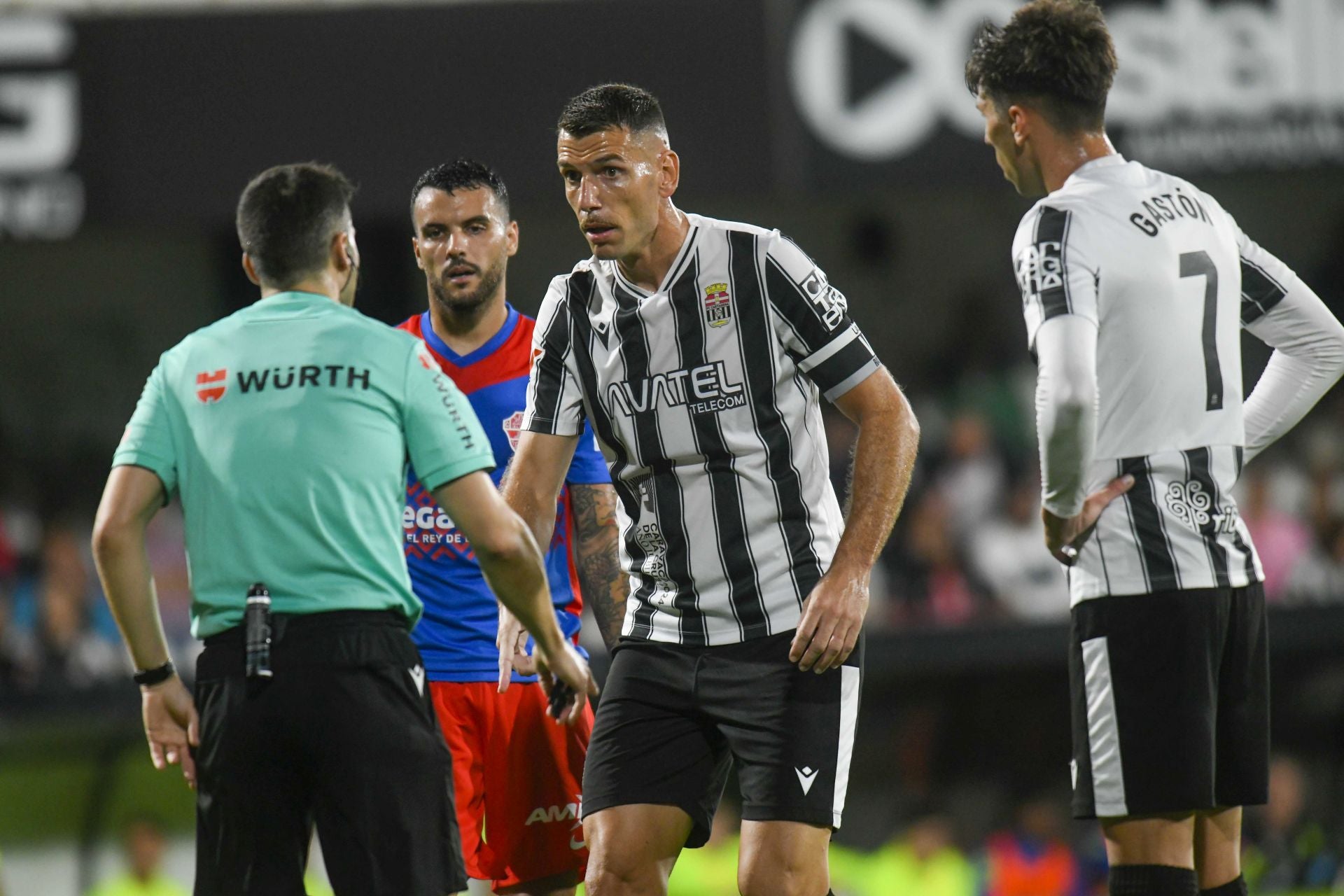 El empate del Cartagena frente al Elche, en imágenes