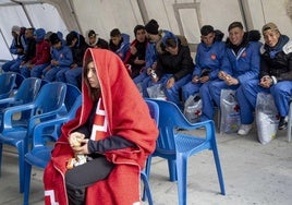 Inmigrantes llegados en patera a Cartagena, en una foto de archivo.