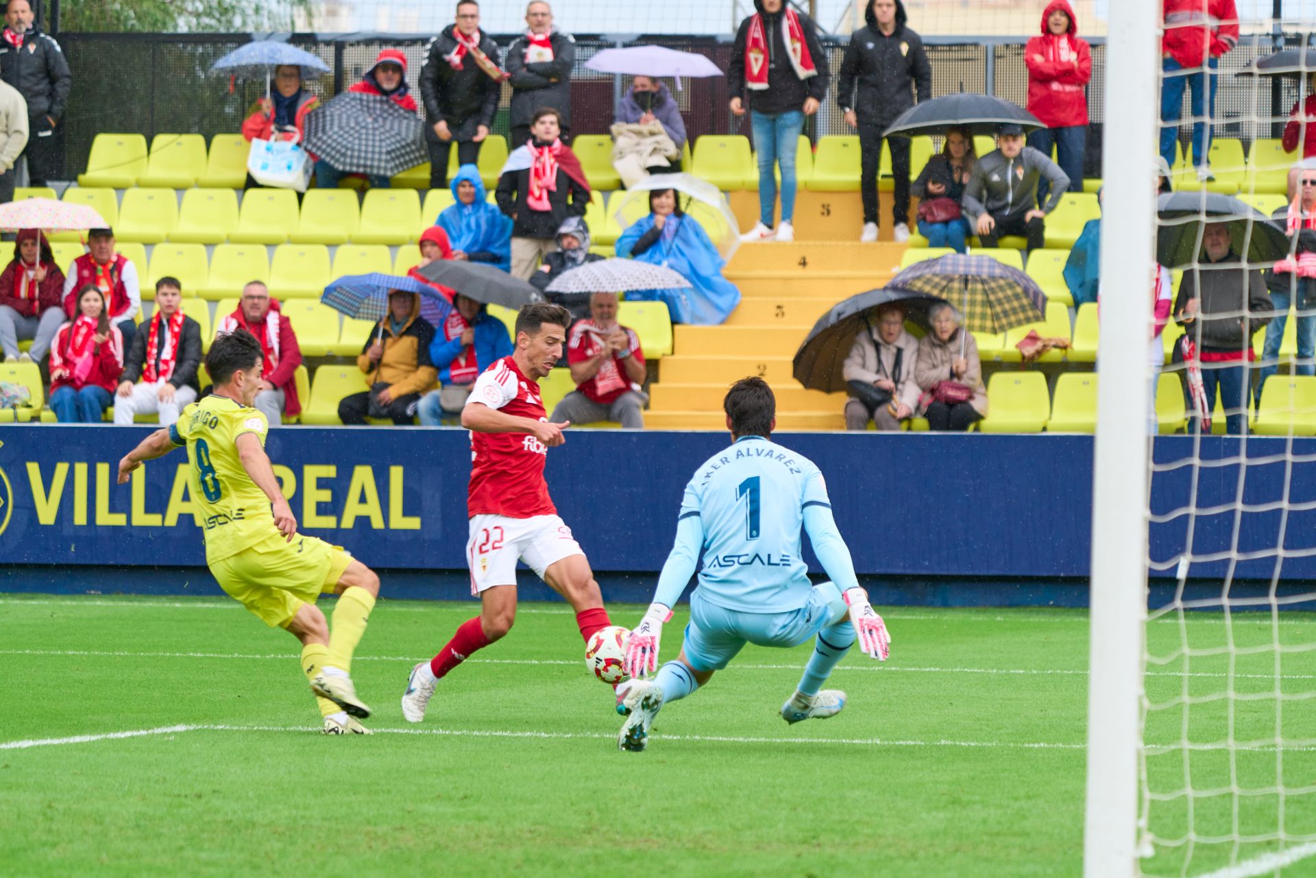 La victoria del Real Murcia frente al Villarreal B, en imágenes