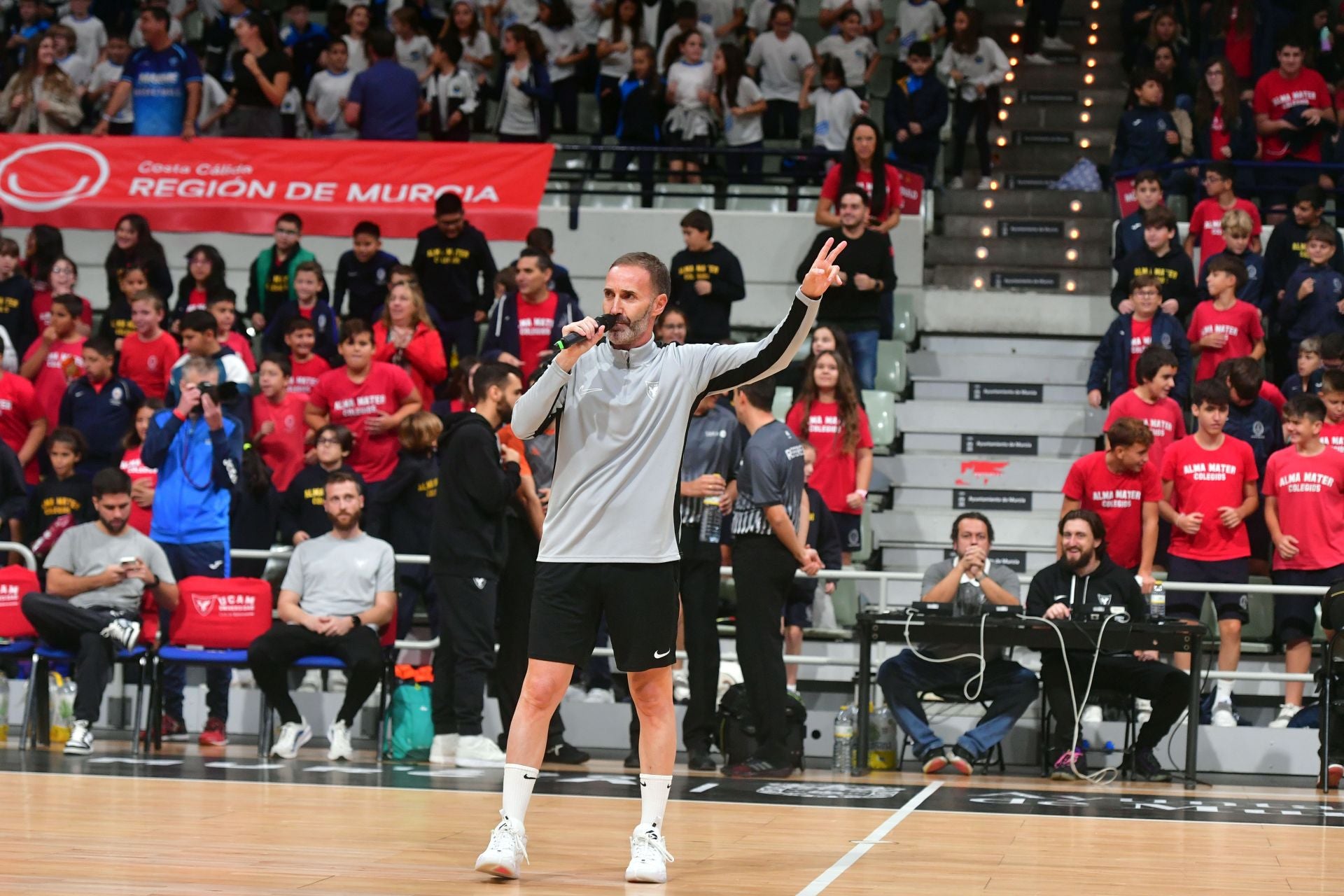 El Partido del Recreo contra el &#039;bullying&#039;, en imágenes