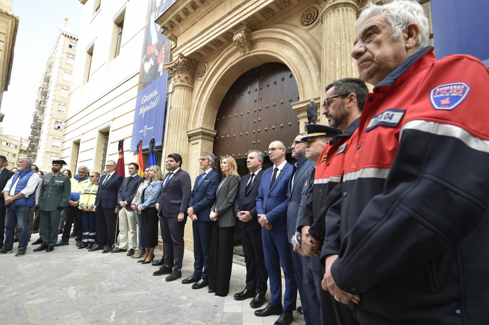 El minuto de silencio en el Palacio de San Esteban.