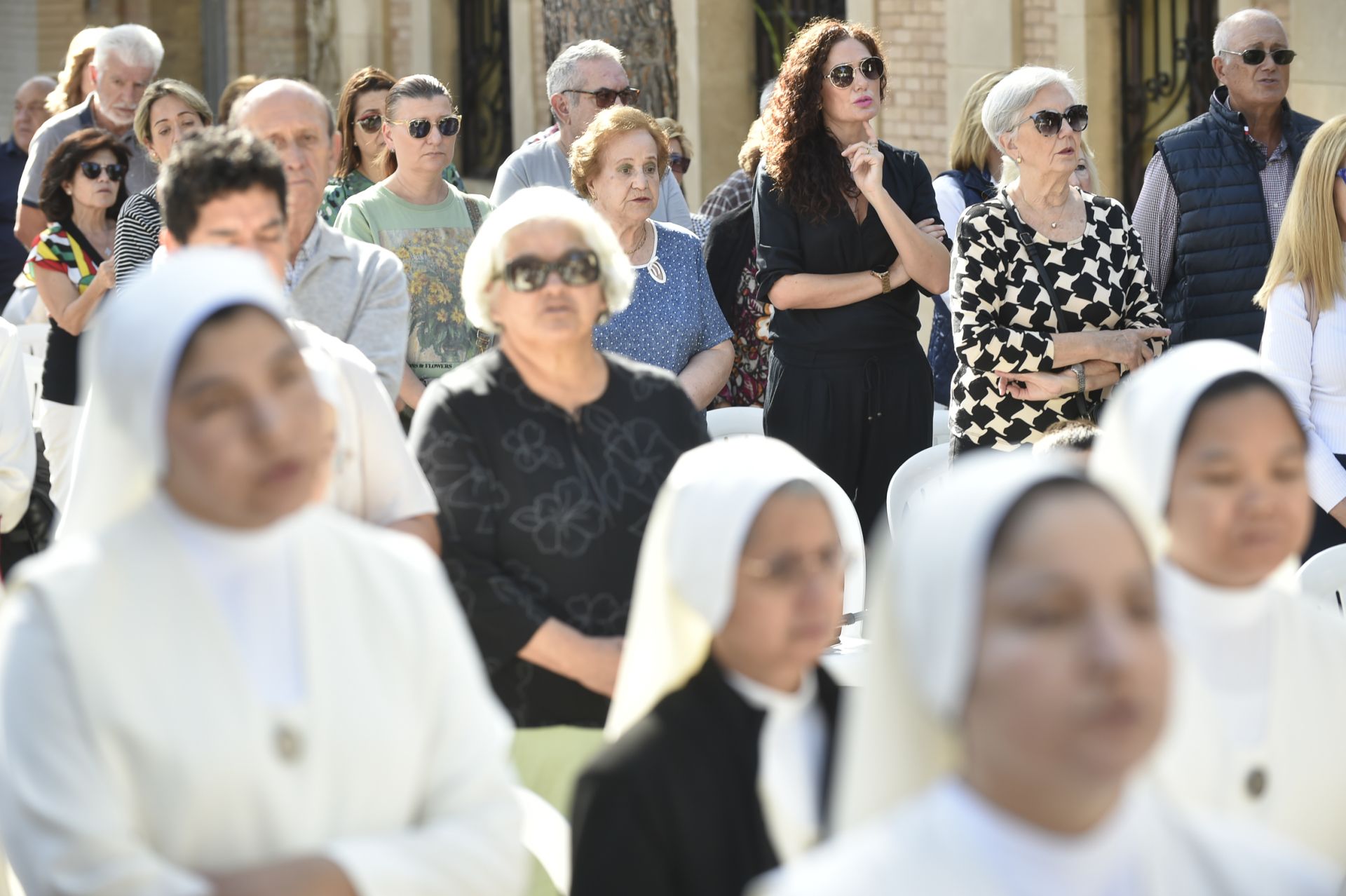 Las imágenes del Día de Todos los Santos en los cementerios de Murcia