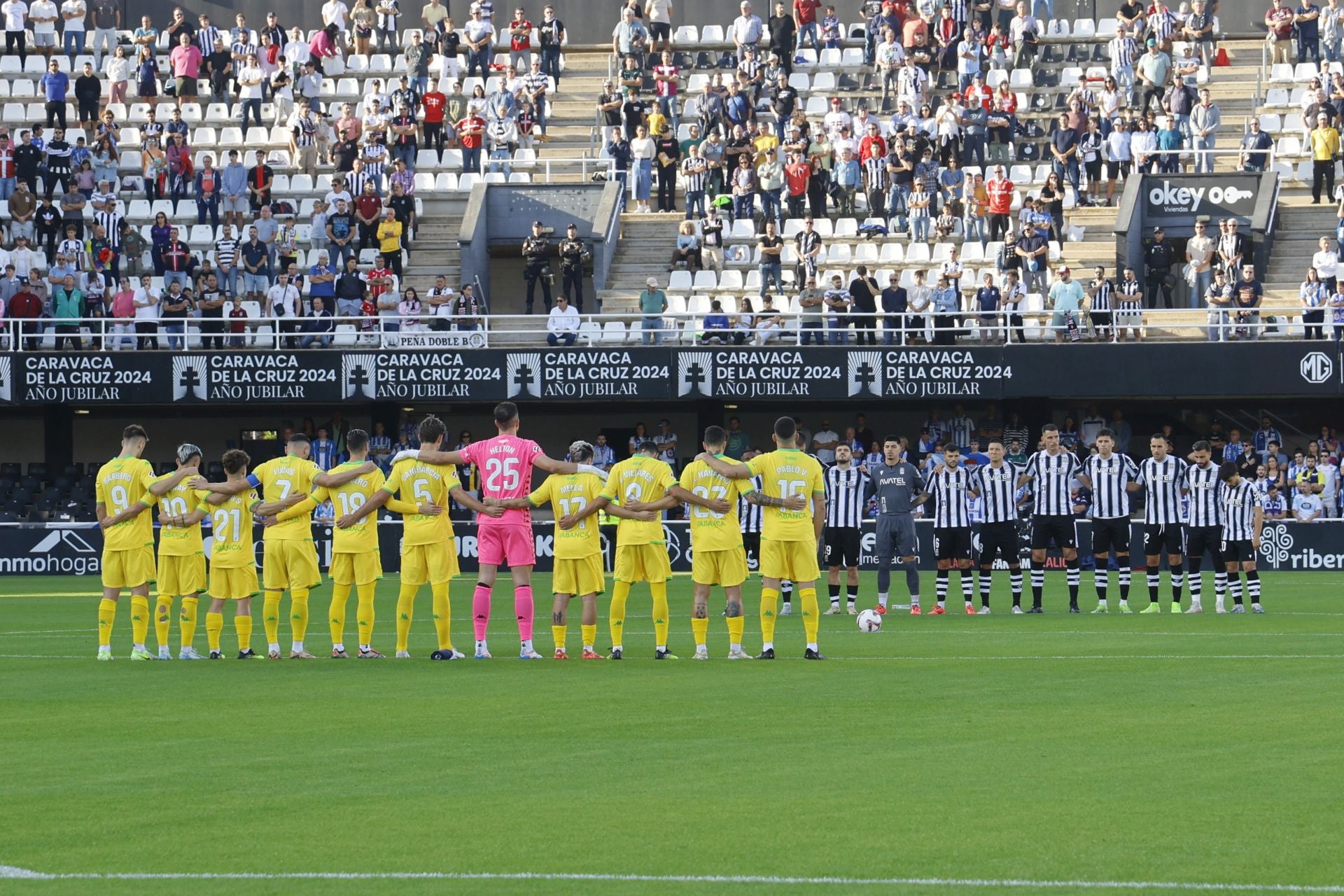 La derrota del Cartagena frente al Deportivo, en imágenes