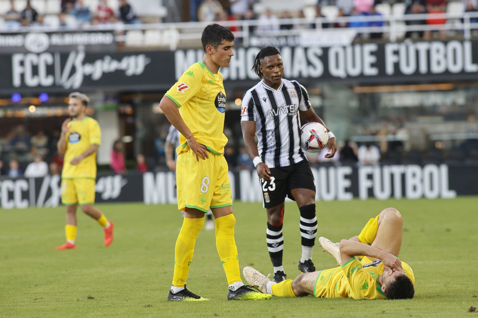 La derrota del Cartagena frente al Deportivo, en imágenes