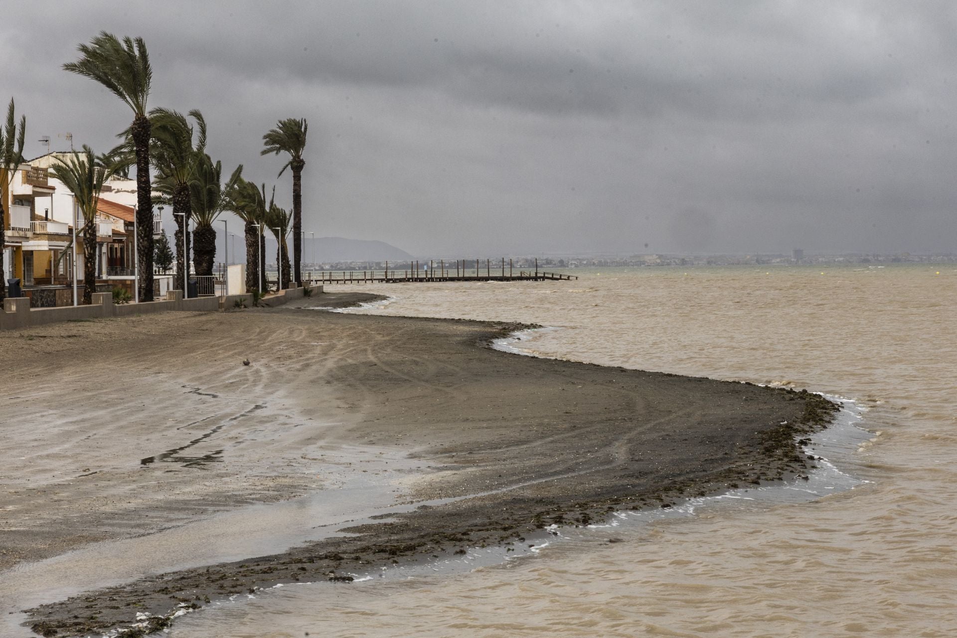 Los efectos de la lluvia en Cartagena, en imágenes