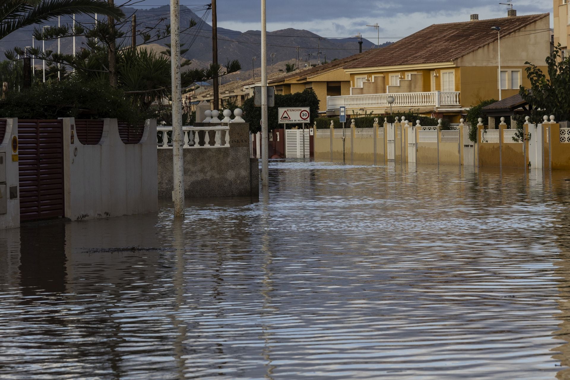 En imágenes | Mazarrón se lleva la peor parte de la alerta naranja por lluvia