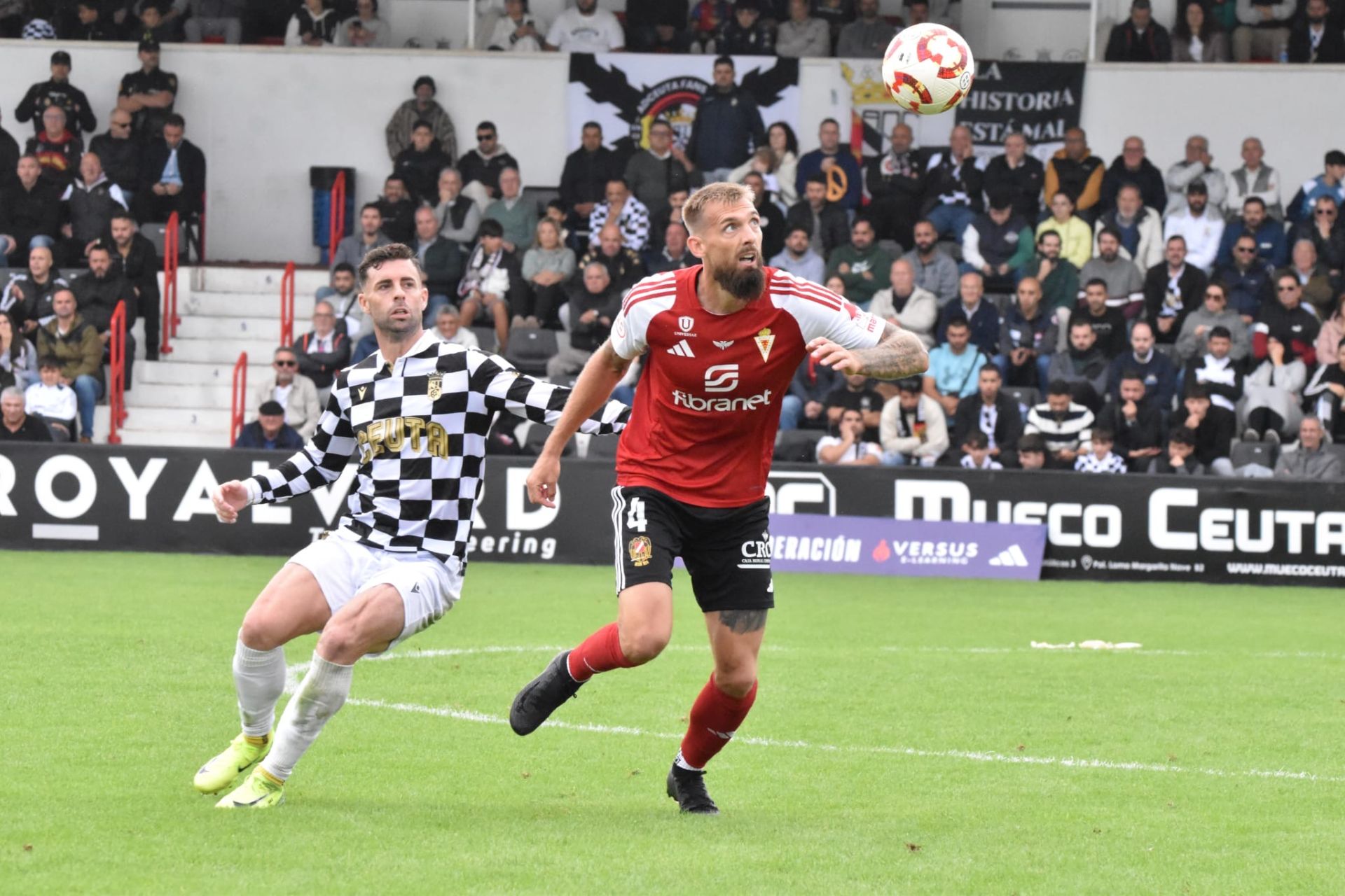 La derrota del Real Murcia frente al Ceuta, en imágenes