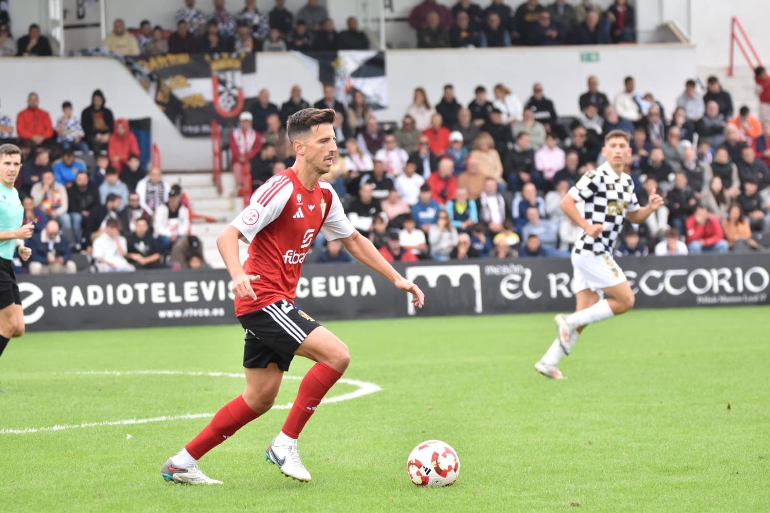 La derrota del Real Murcia frente al Ceuta, en imágenes