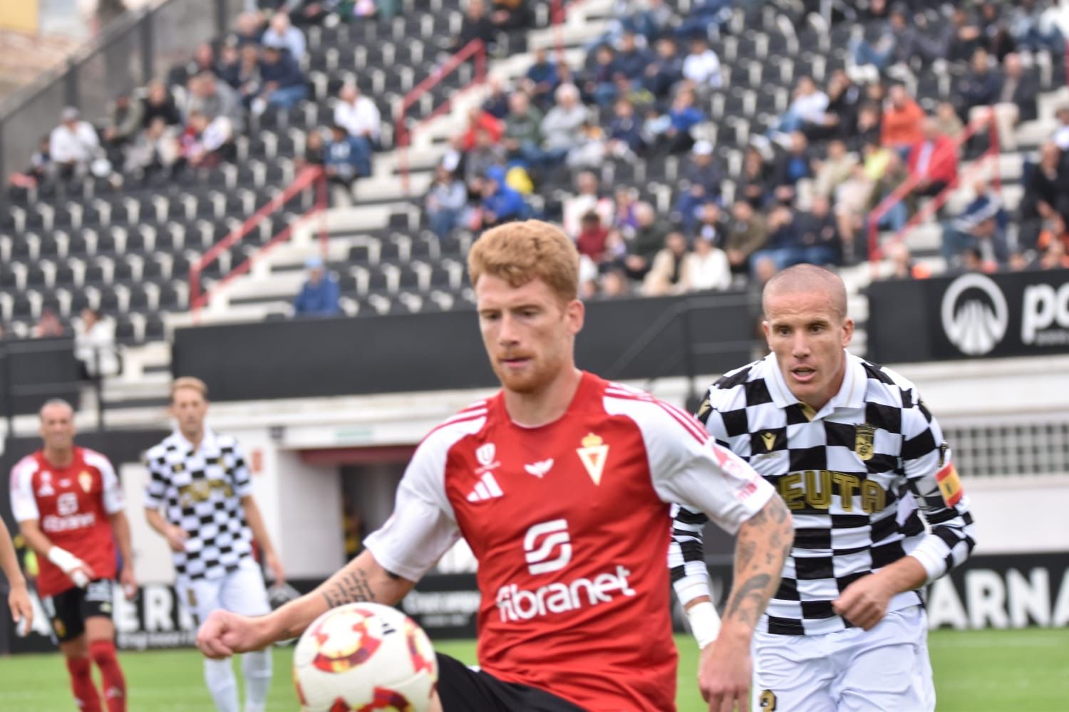 La derrota del Real Murcia frente al Ceuta, en imágenes